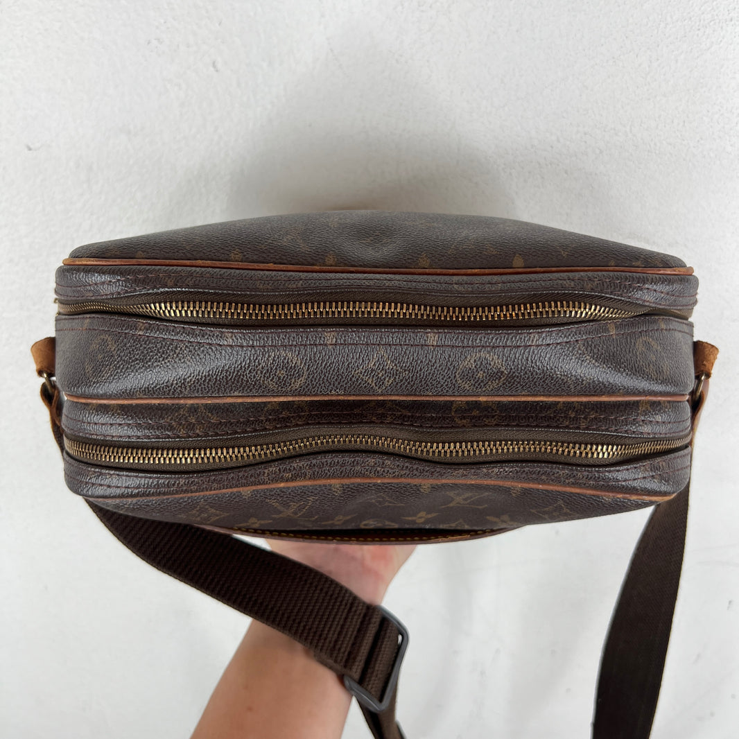 Louis Vuitton Monogram Shoulder Bag
