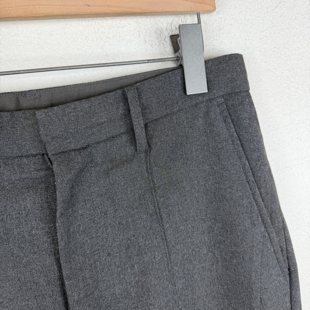 Number Nine Pleated Dress Pants
