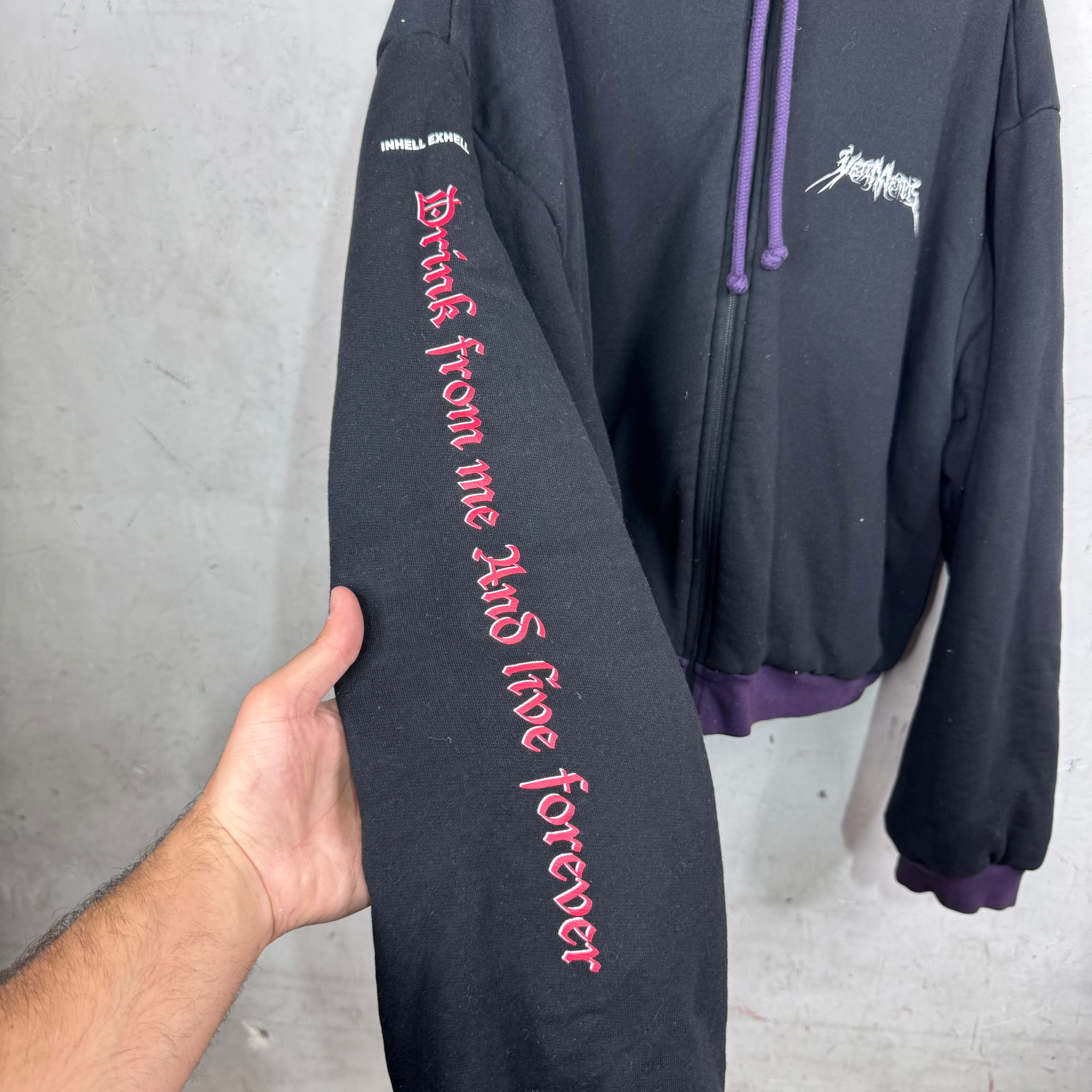 Vetements TFD Reversible Hoodie Bomber – www.Lukes.store Vetements TFD Reversible Hoodie Bomber – www.Lukes.store