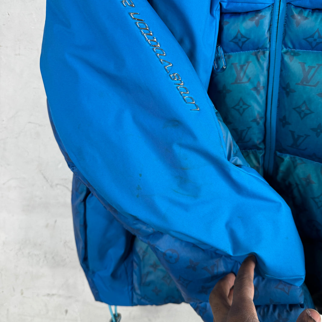 Louis Vuitton Blue 2054 Heat Reacting Puffer Coat