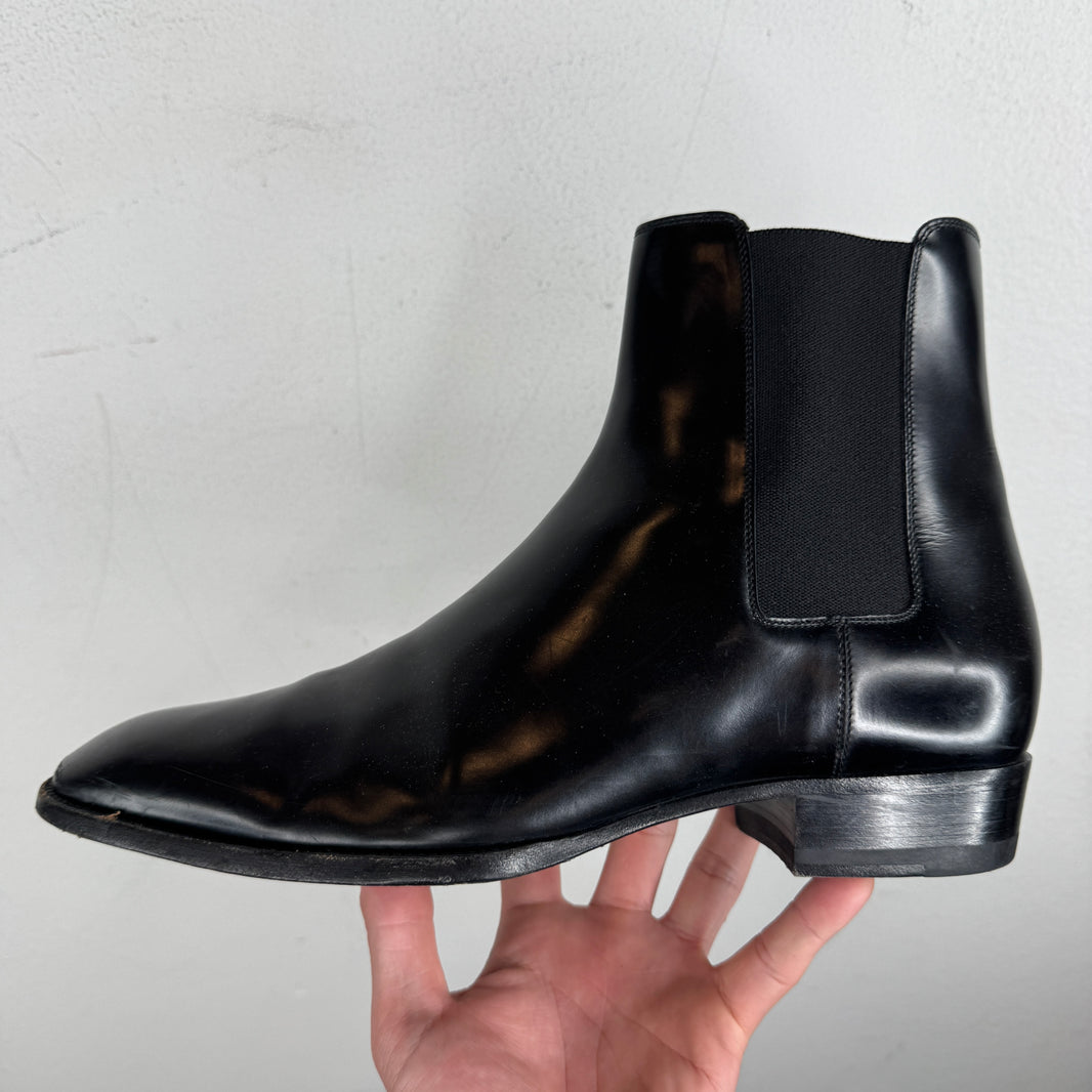 Saint Laurent Wyatt Chelsea Boots