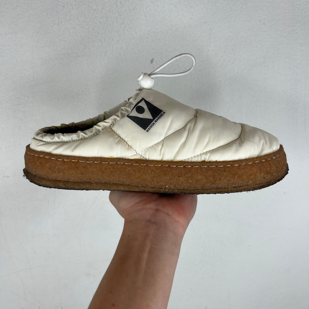 Margiela White Puffer Crepe Slip On Mules