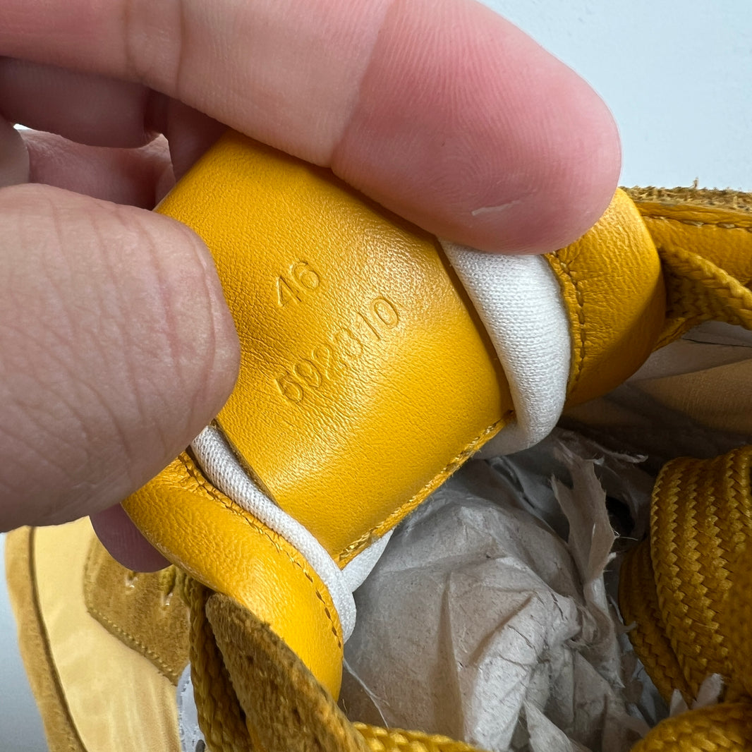 Loewe Yellow Flow Runner Sneakers