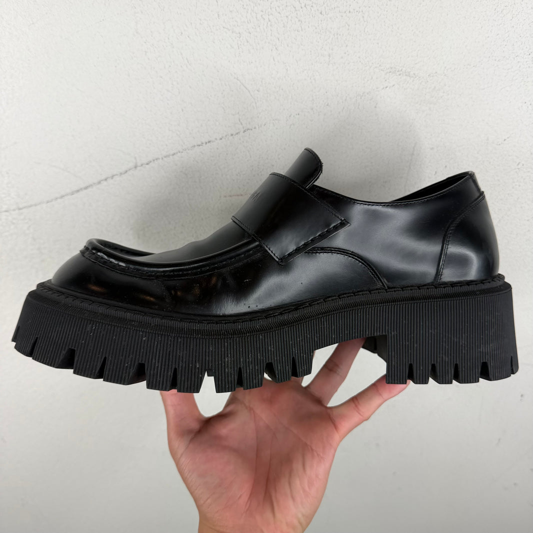 Balenciaga Low Top Tractor Loafer