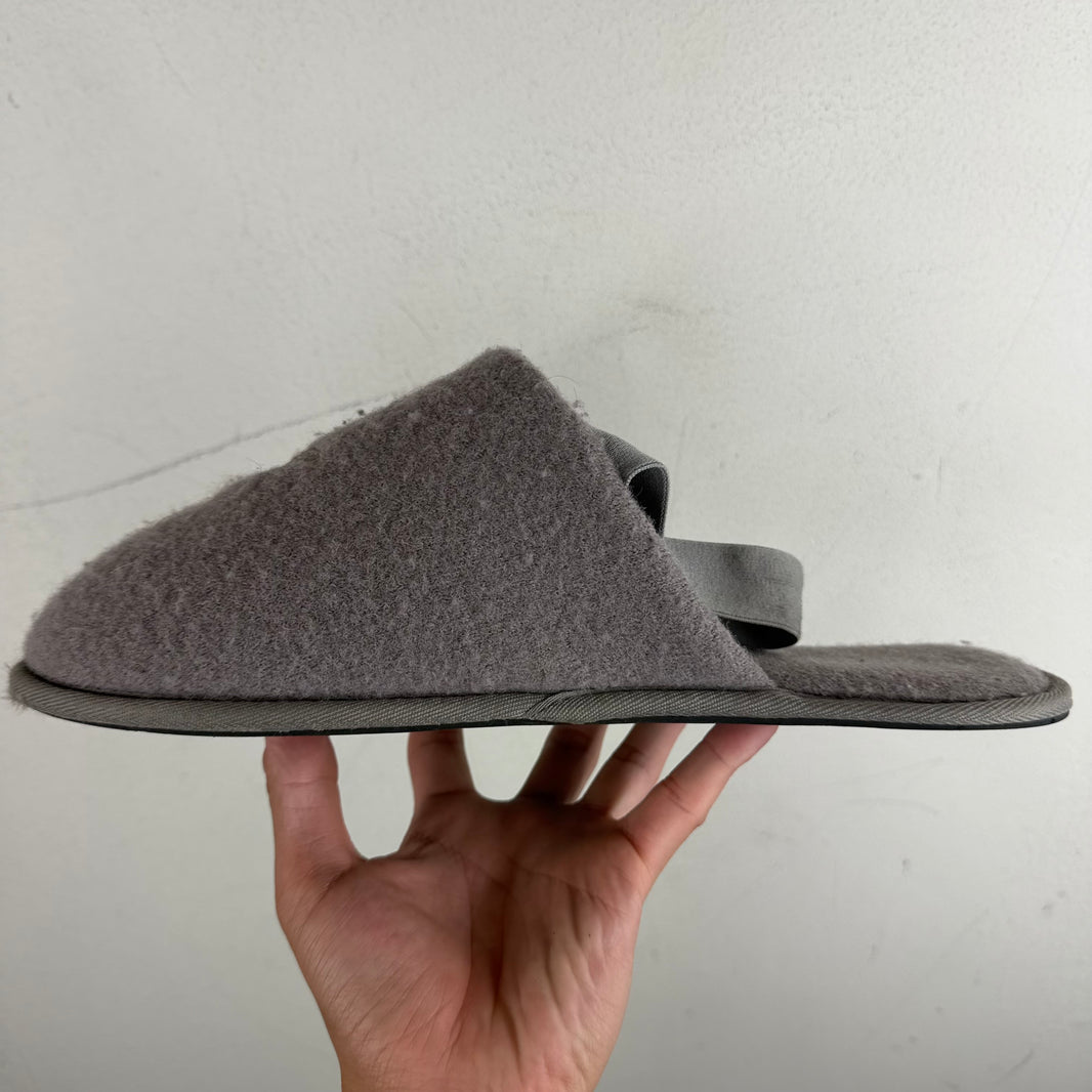 Alexander Digenova Gray House Slippers