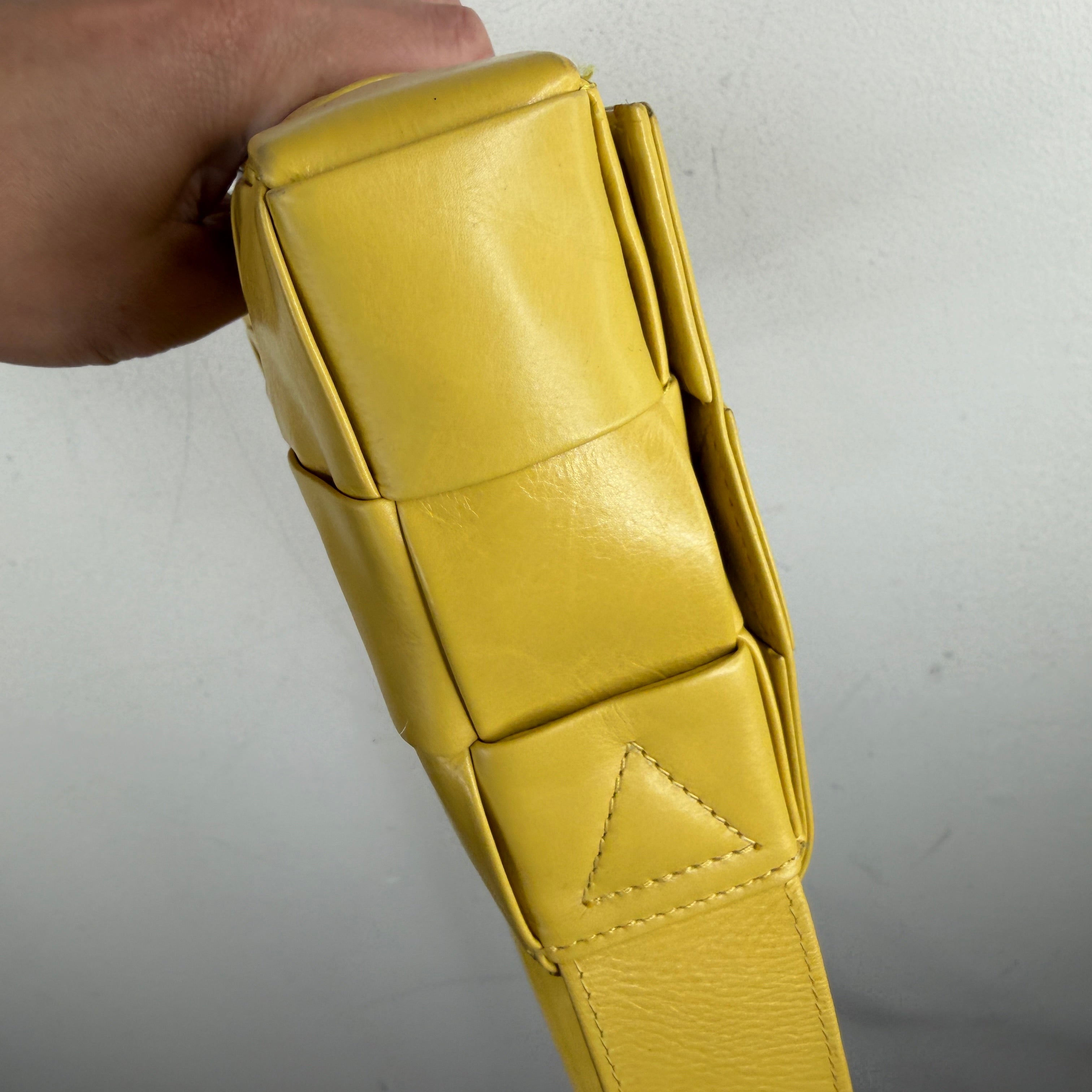 Bottega Veneta Yellow Leather Cassette Side Bag – www.Lukes.store