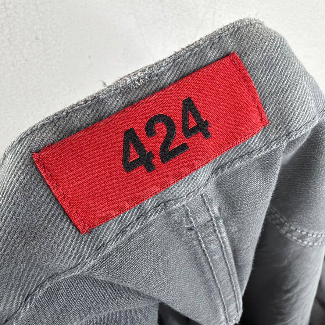 424 Big Daddy Distressed Gray Jeans