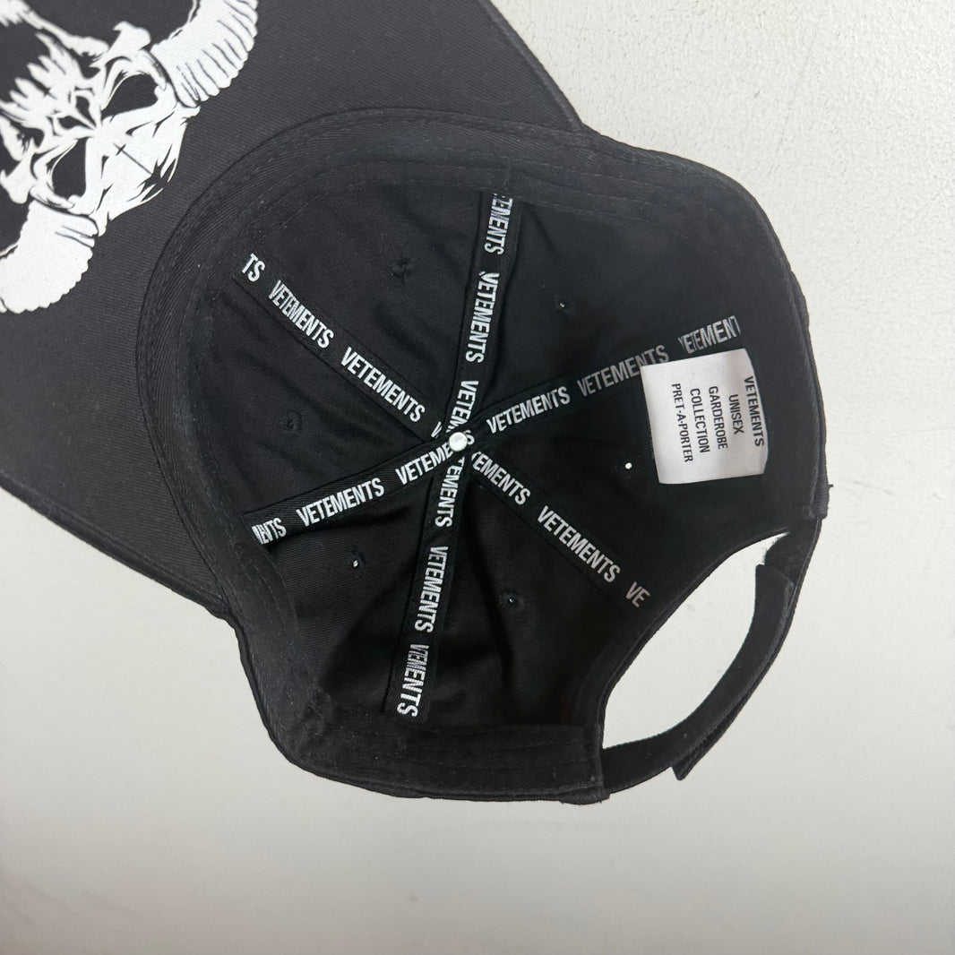 Vetements Metal Logo Hat