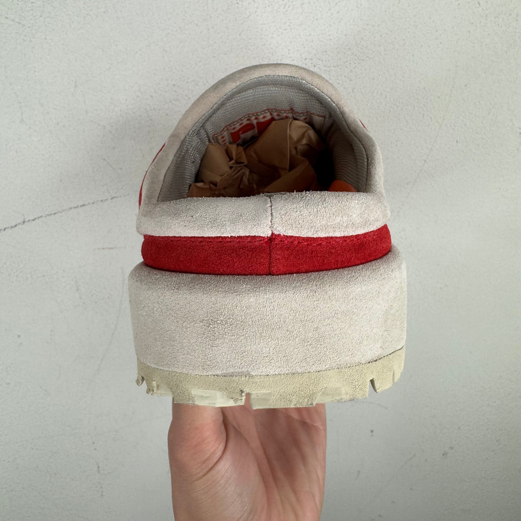 PDFCHANNEL Red Mars Slippers
