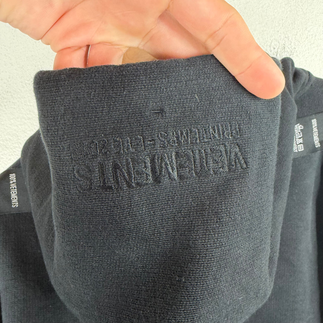 Vetements Cropped Long Washtag Hoodie