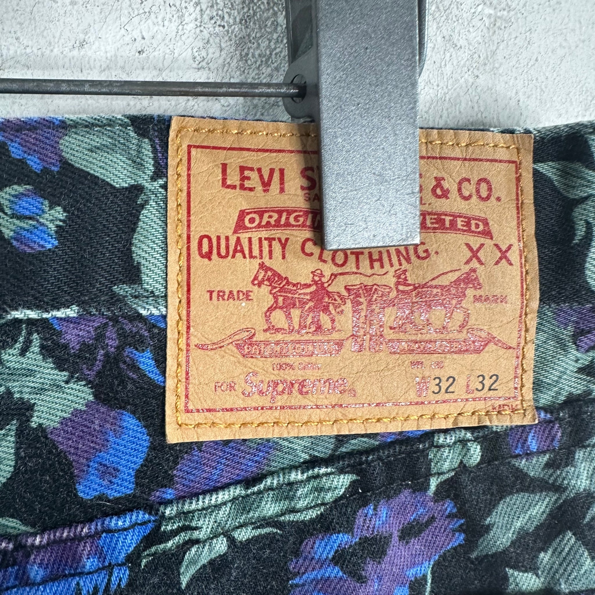 Supreme x Levi’s 505 Floral Denim