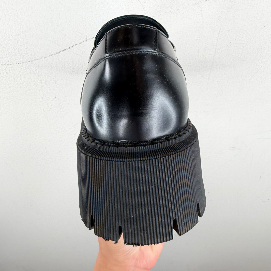 Balenciaga Low Top Tractor Loafer
