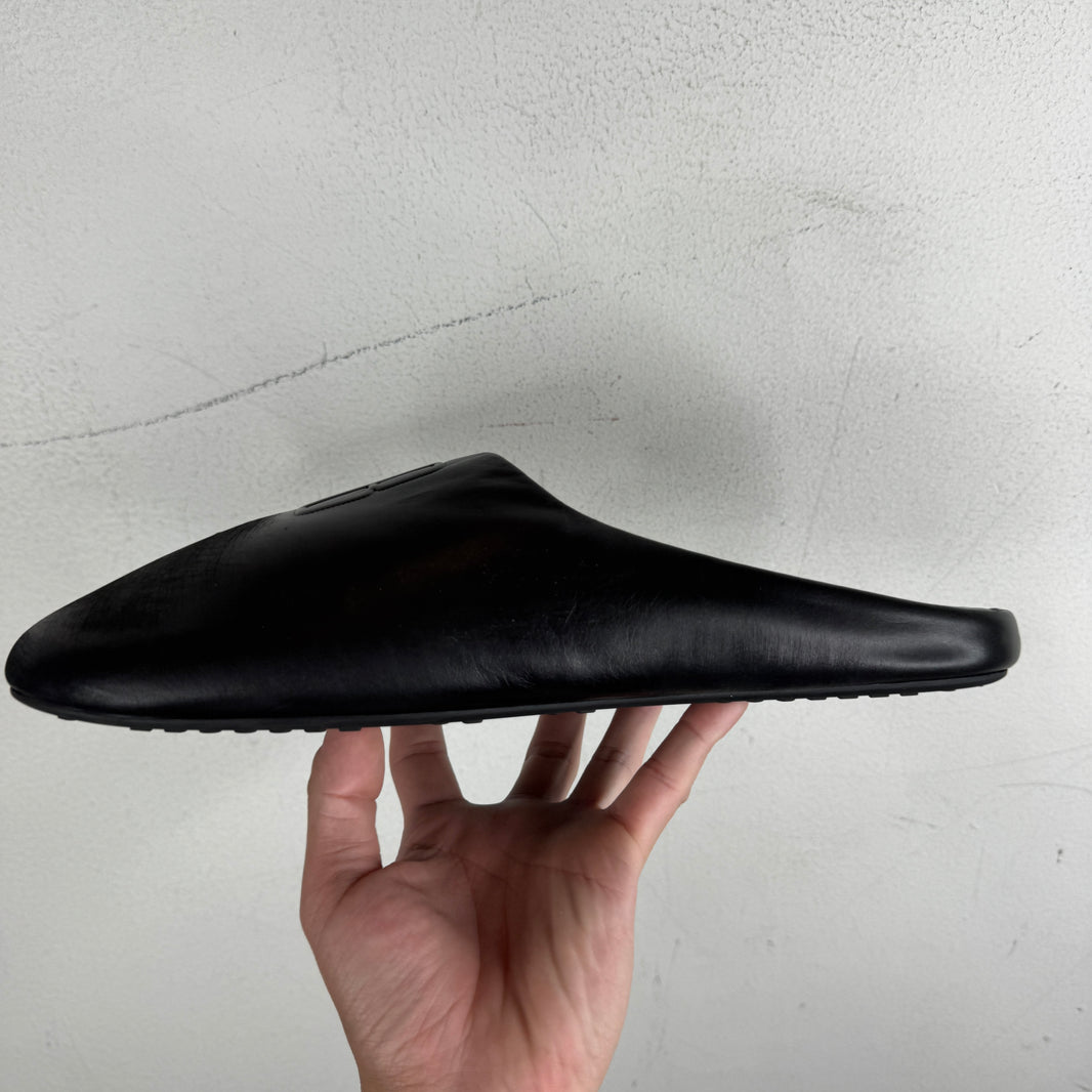 Balenciaga Chateau Leather Slippers