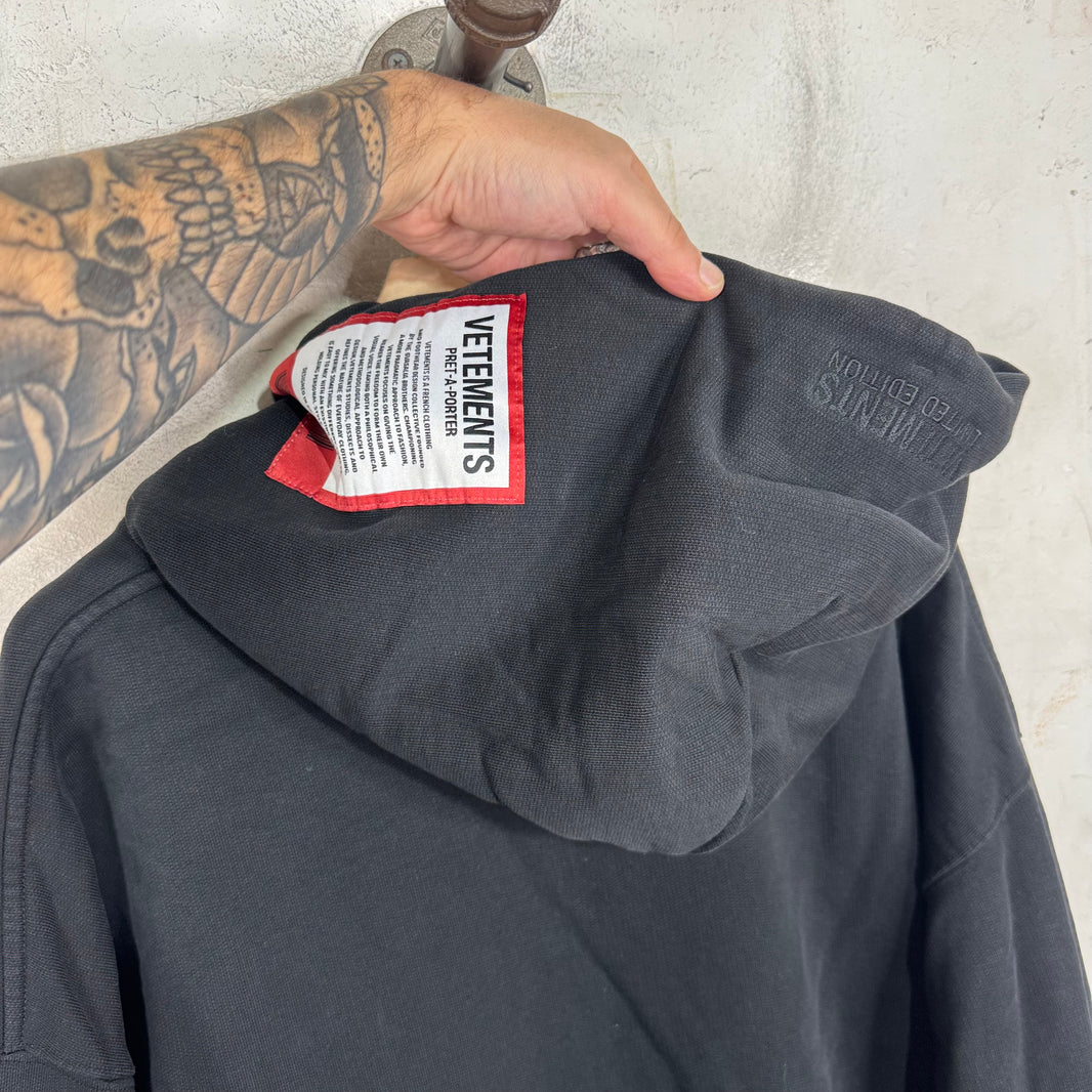 Vetements Logo Hood Label Hoodie