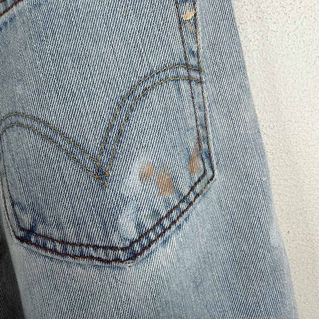 Vintage Smoked Lightwash Levi's 505 Jeans