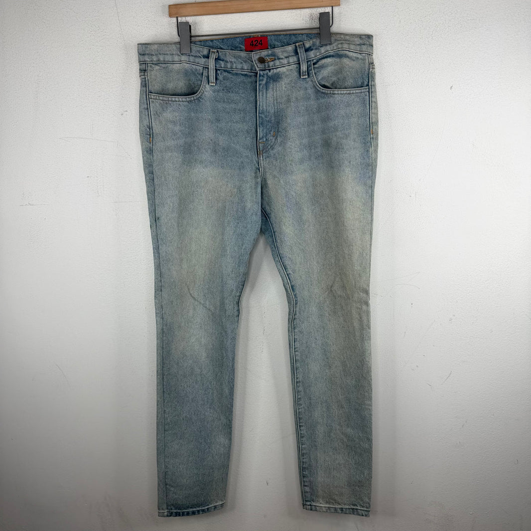 424 Straight Blue Jeans
