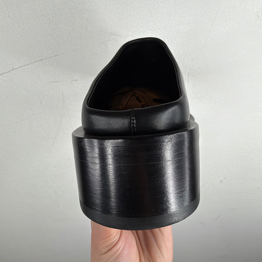 Balenciaga Santiago Mules