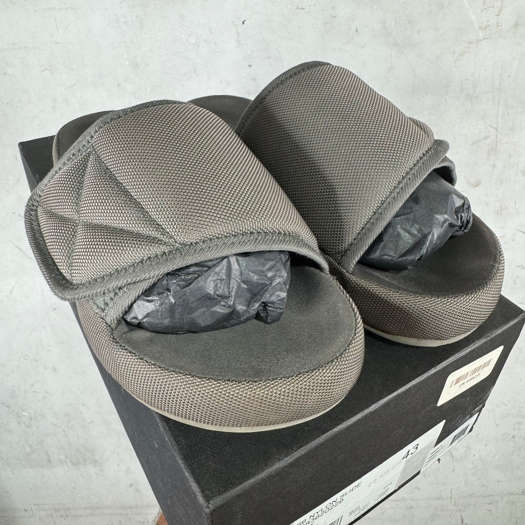 Yeezy Season 6 Nylon Slides