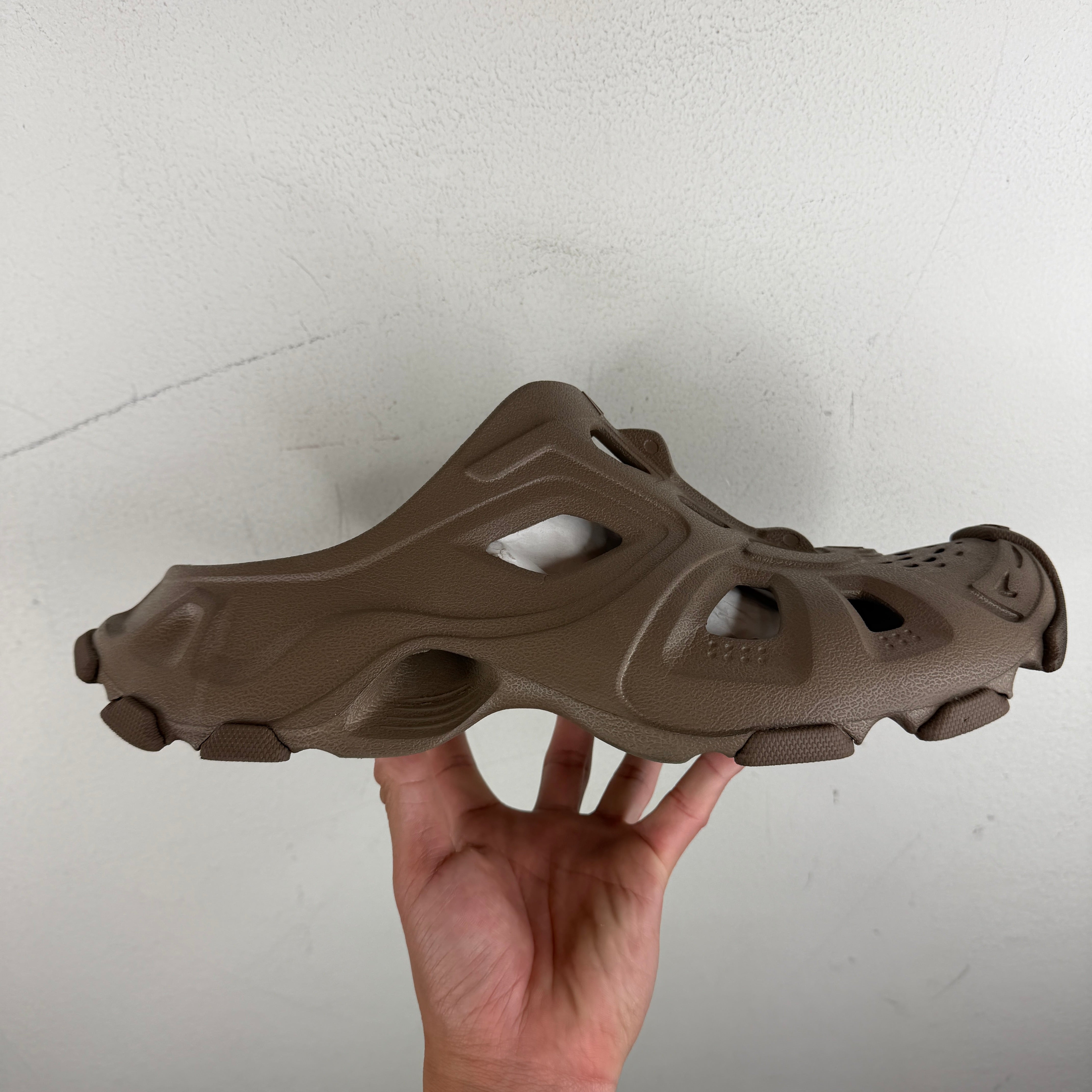 Balenciaga Brown HD Mules – www.Lukes.store