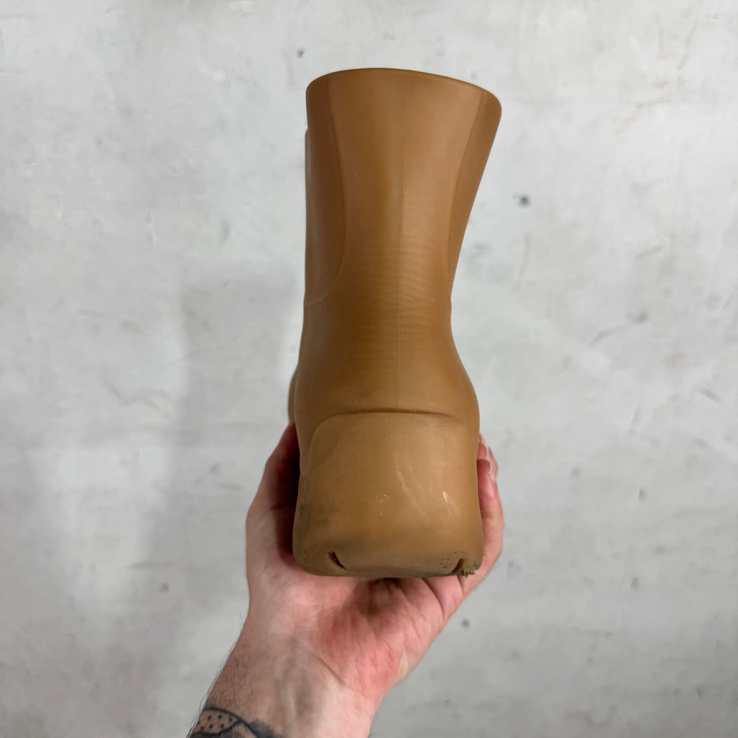 Bottega Veneta Brown Puddle Boots