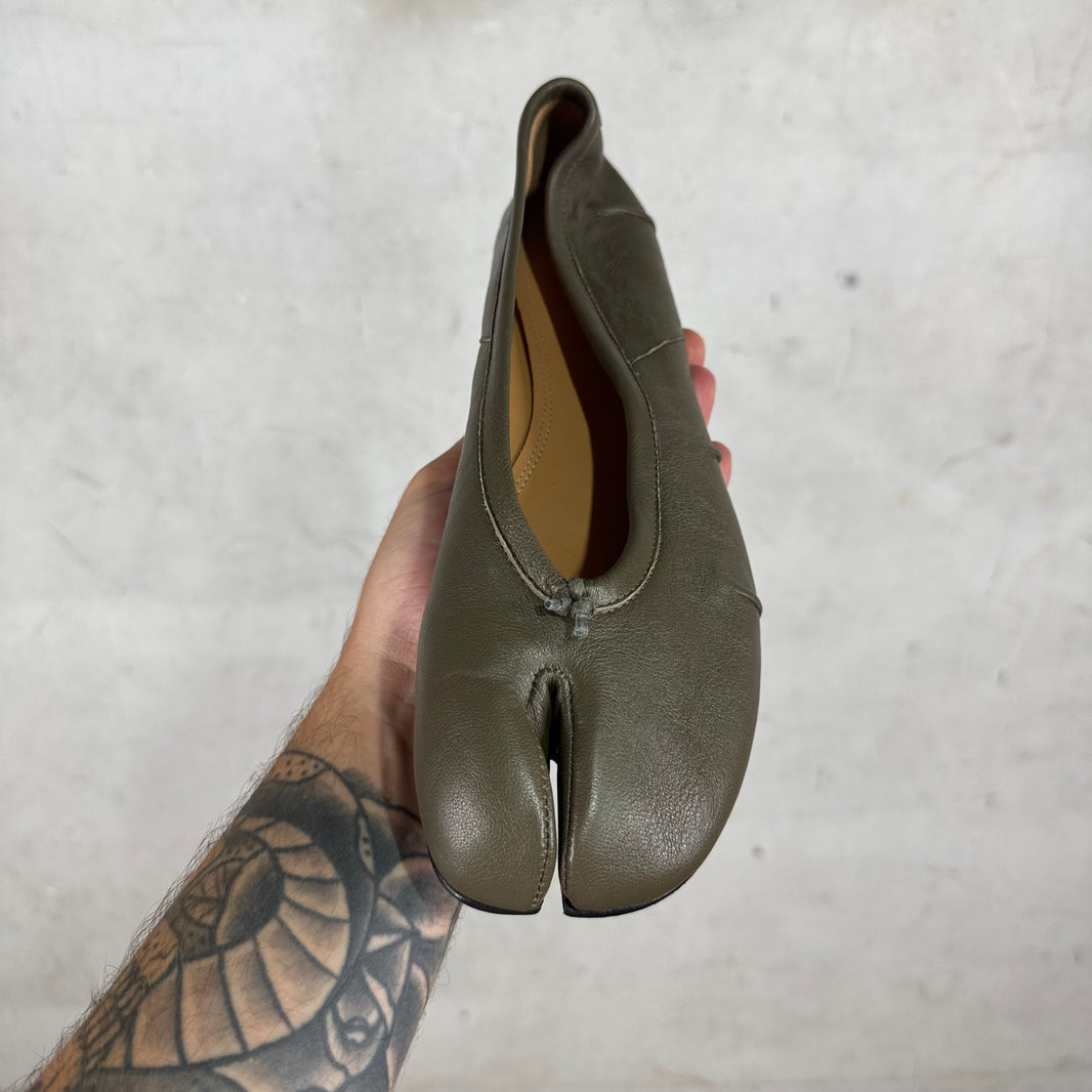 Margiela Olive Tabi Flats DS