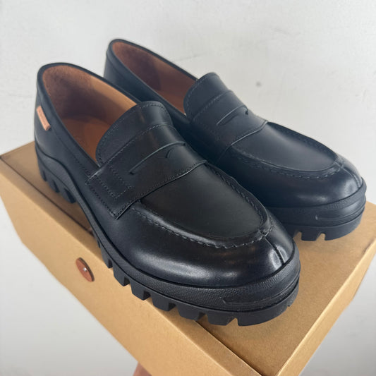 Hender Scheme Black Lug Penny Loafers