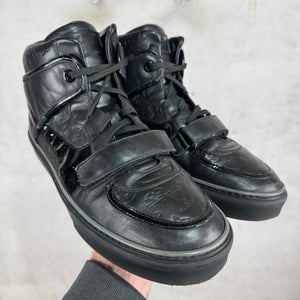 Louis Vuitton Black Straped Monogram Patent Sneakers