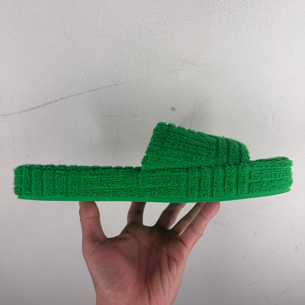 Bottega Veneta Resort Sponge Slides