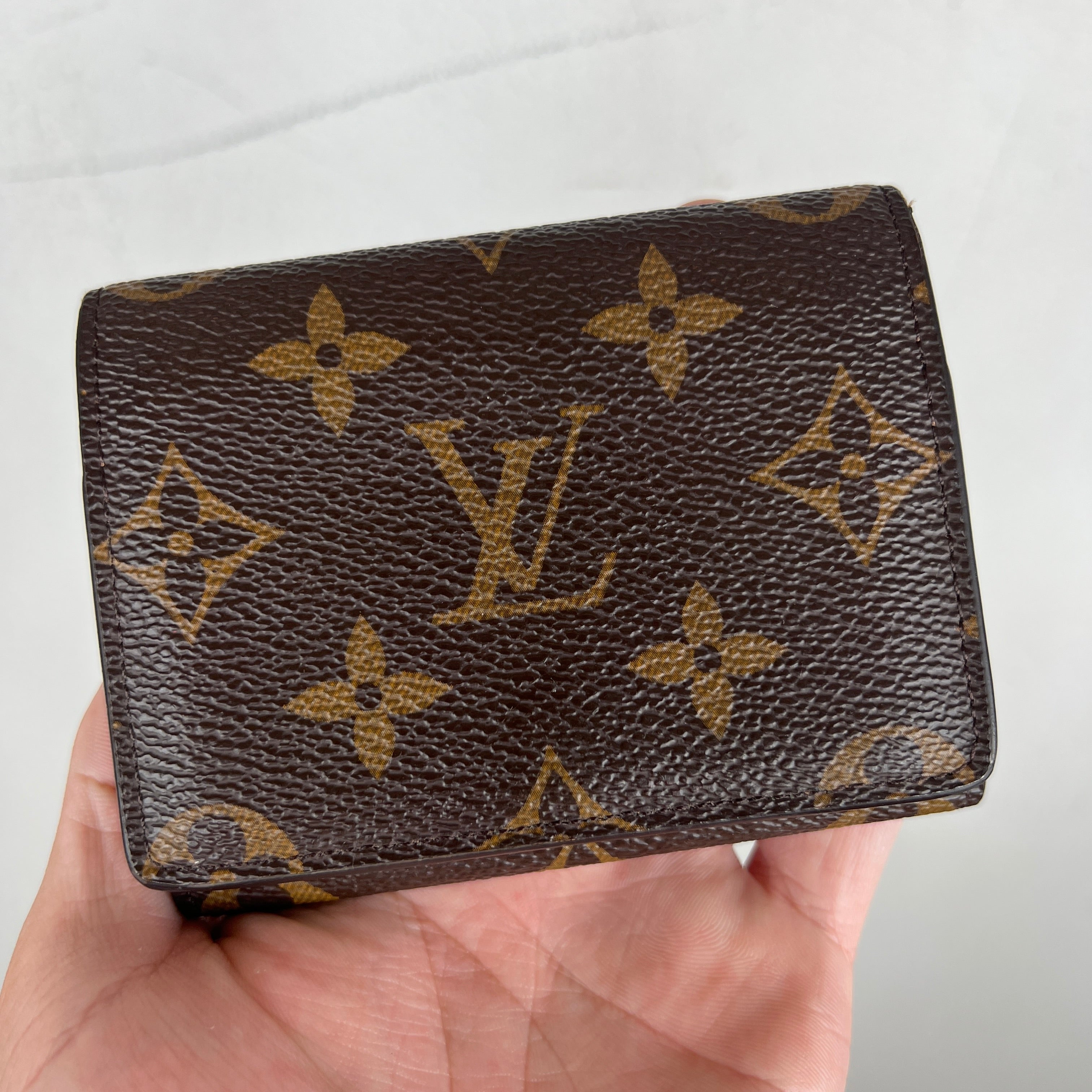 Louis Vuitton – www.Lukes.store