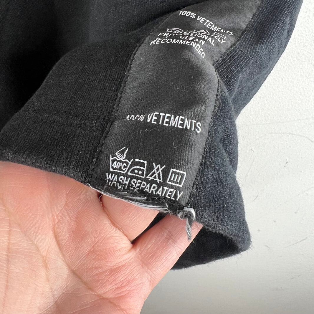 Vetements Wash Tag Shorts