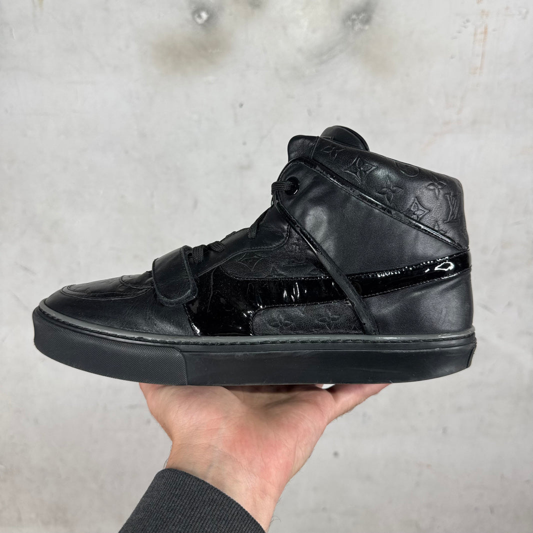 Louis Vuitton Black Straped Monogram Patent Sneakers