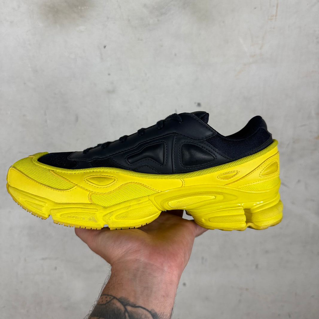 Raf Simons Navy/Yellow Ozweegos