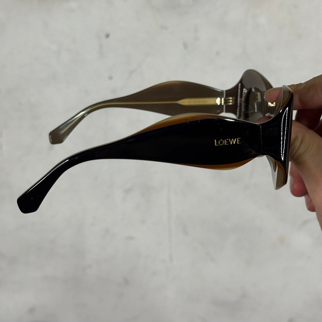 Loewe LW40197U Two Tone Sunglasses