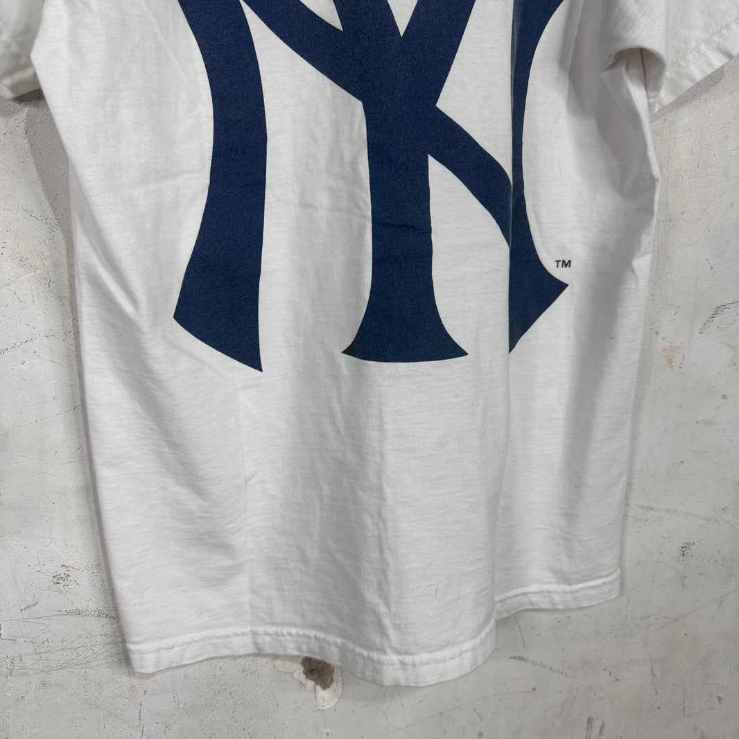 Supreme Yankee Box Logo