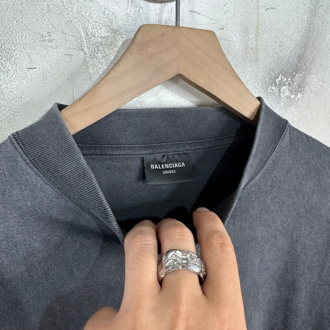 Balenciaga Avenue Montaigne T-Shirt