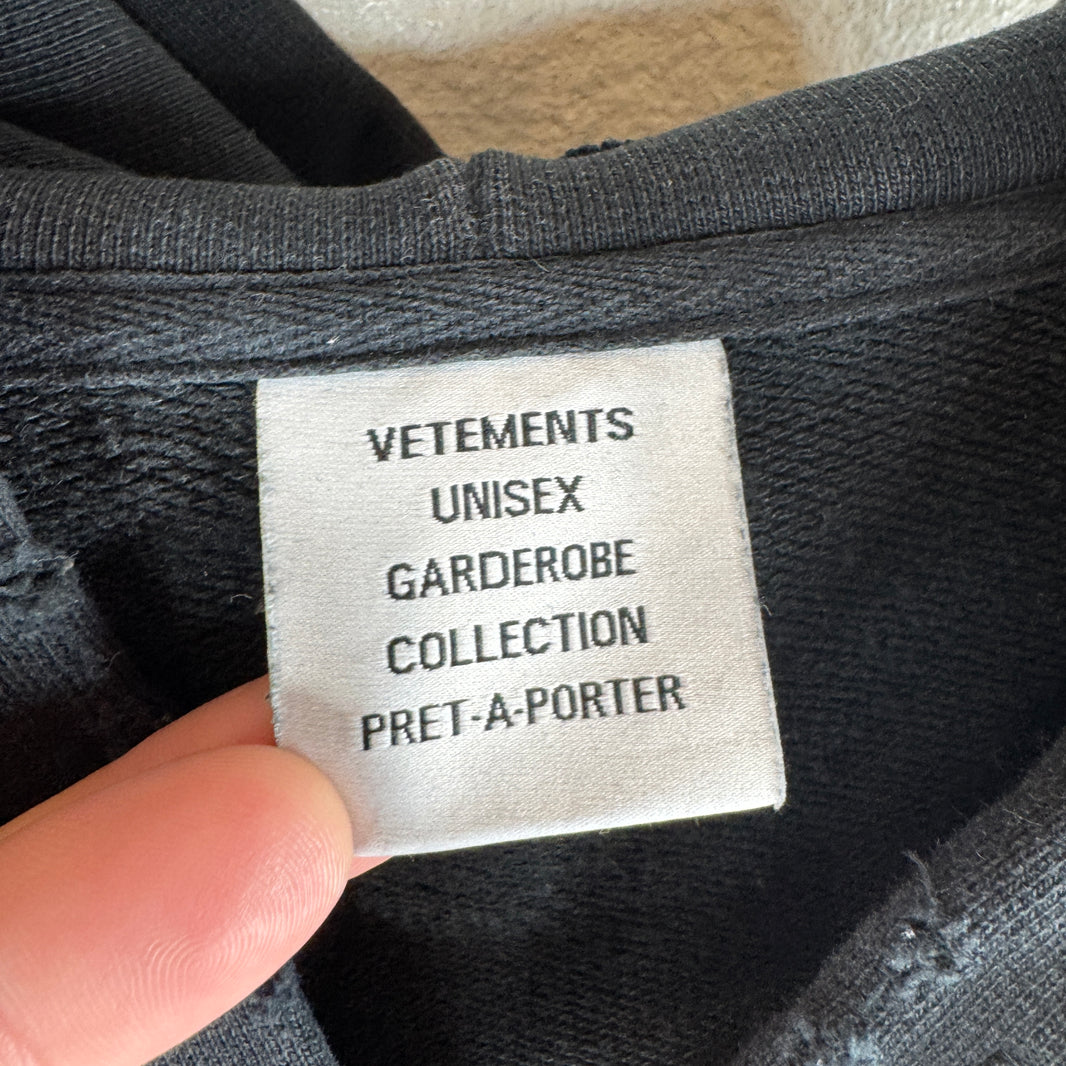 Vetements Plain Distressed Zip Hoodie