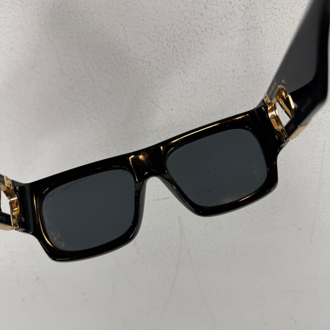 Louis Vuitton Link Sunglasses