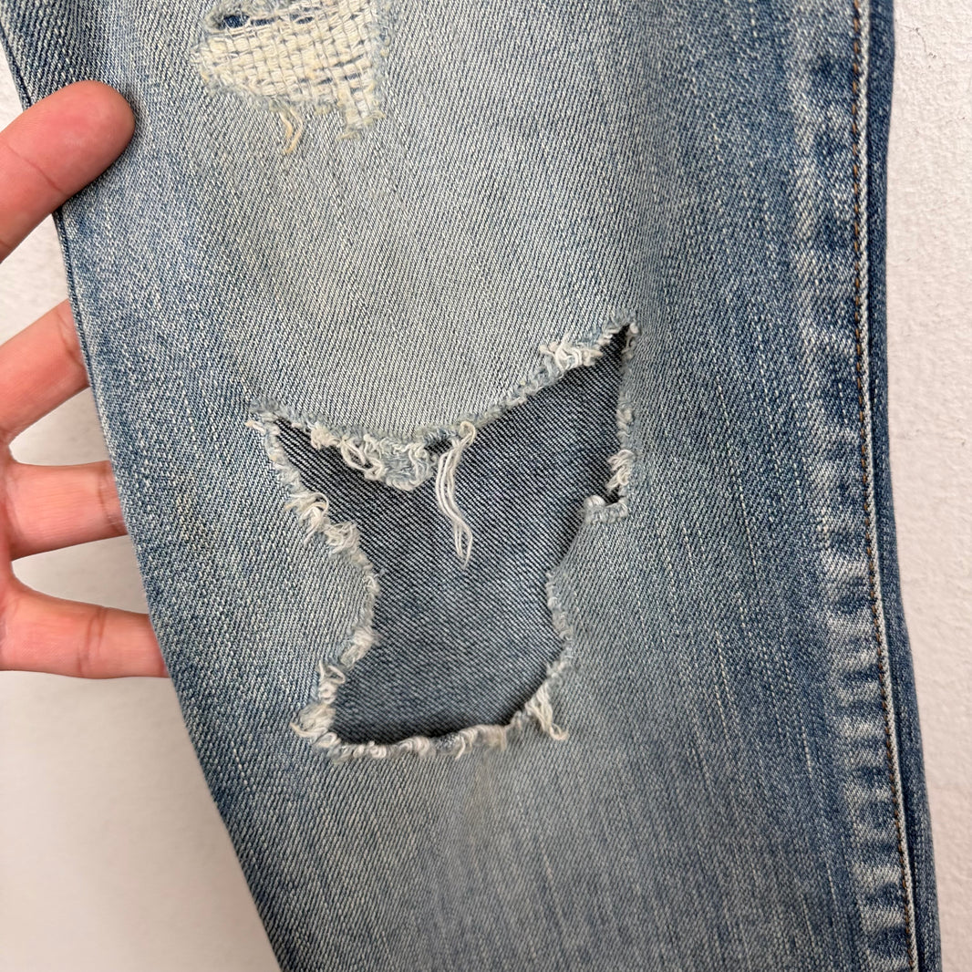 Saint Laurent Light Wash D02 Distressed Jeans