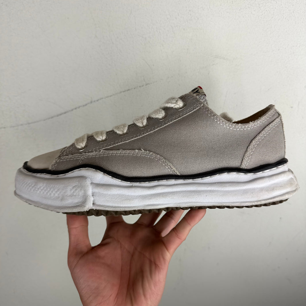 MMY Gray Peterson Sneakers