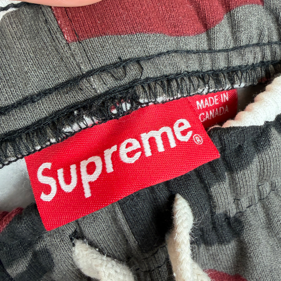 Supreme Red Camo Small Bogo Sweatpants