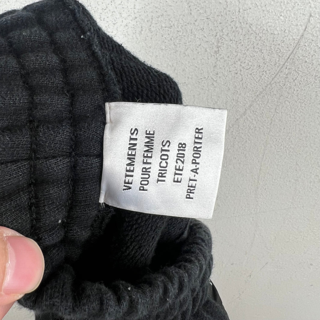 Vetements Wash Tag Shorts