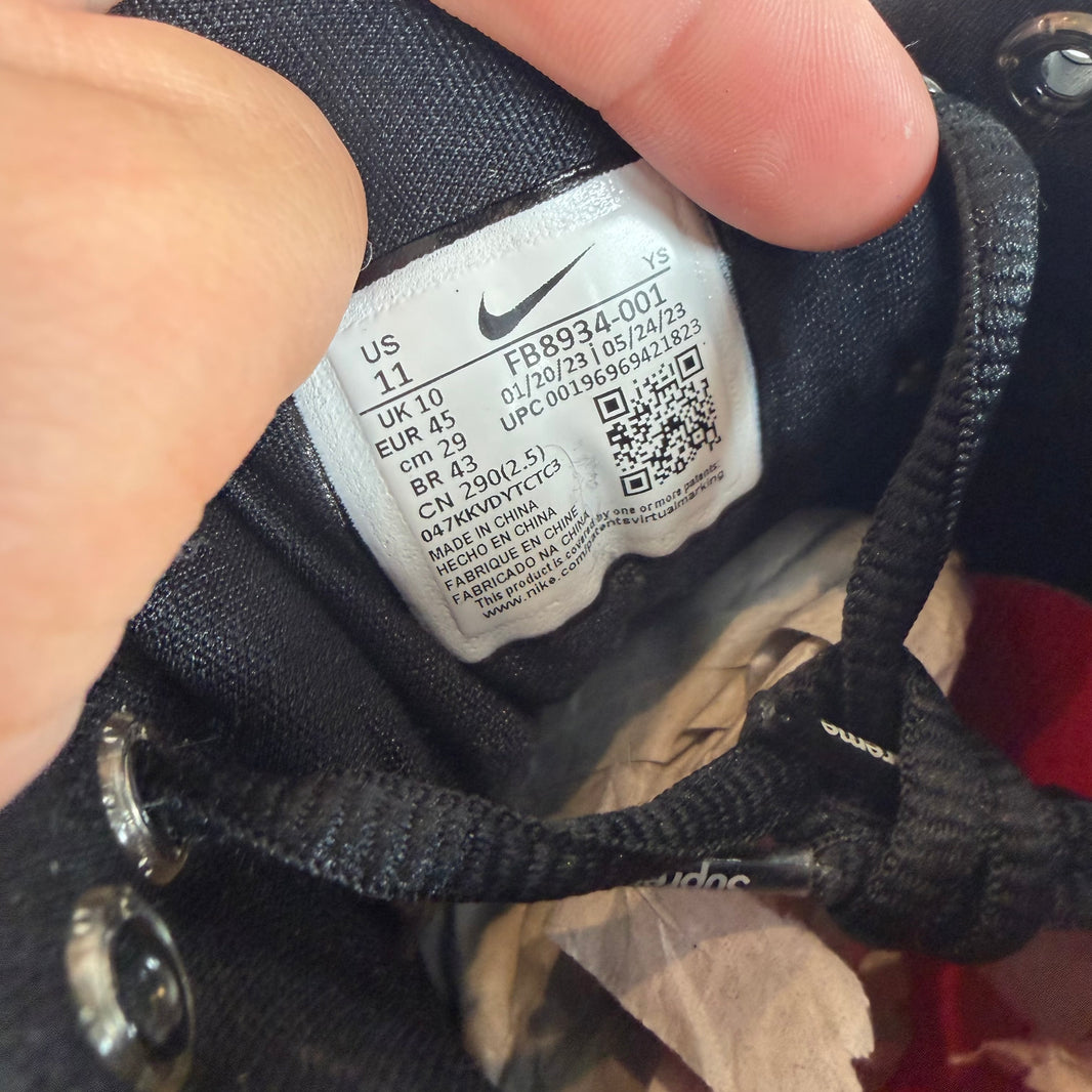 Supreme Nike Air Zoom Courtside Sneakers