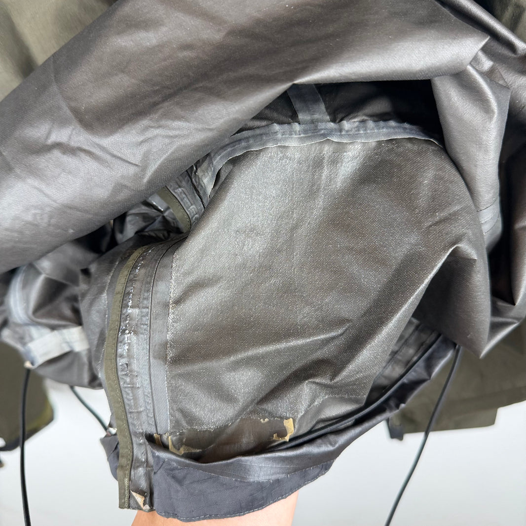 Arc'teryx Olive Beta SL Shell Jacket