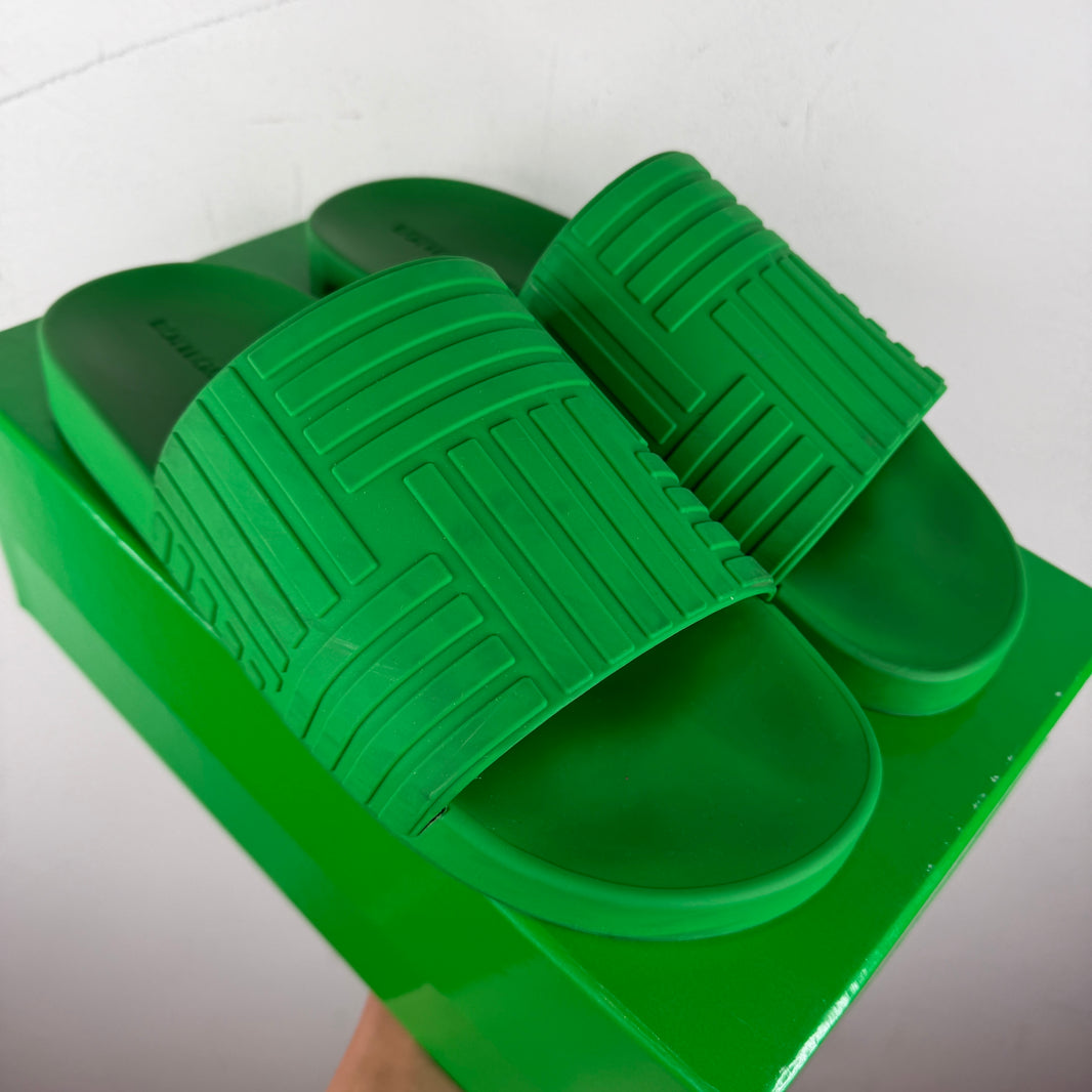 Bottega Veneta Parakeet Sandals