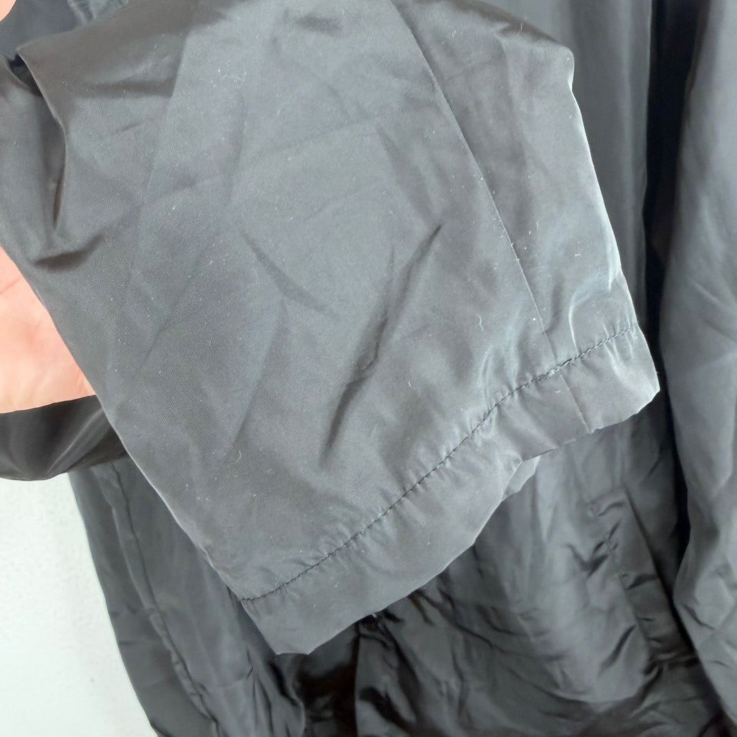 CDG Play Motion Logo Coaches Jacket