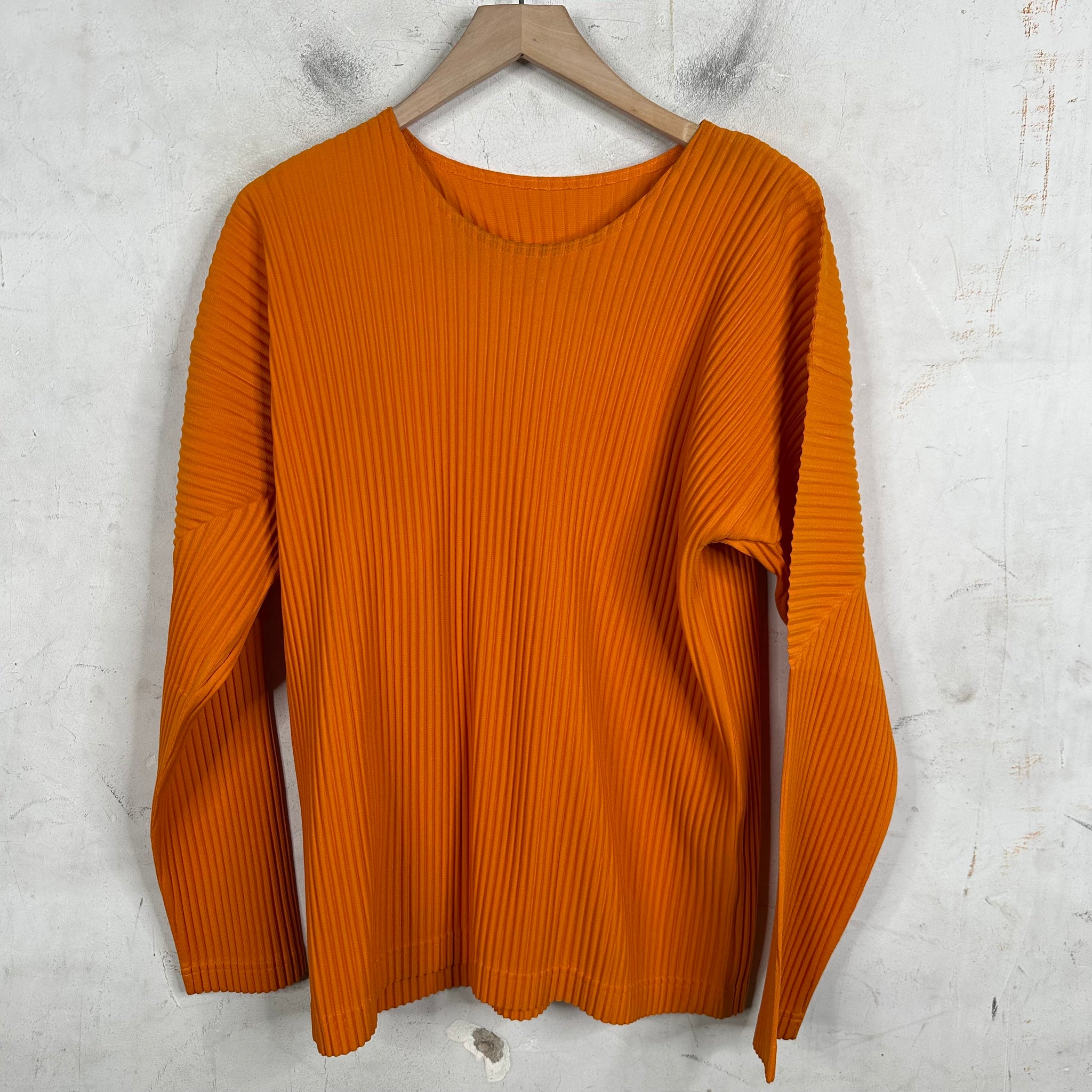 Issey Miyake Tangerine Pleated L/S Crewneck
