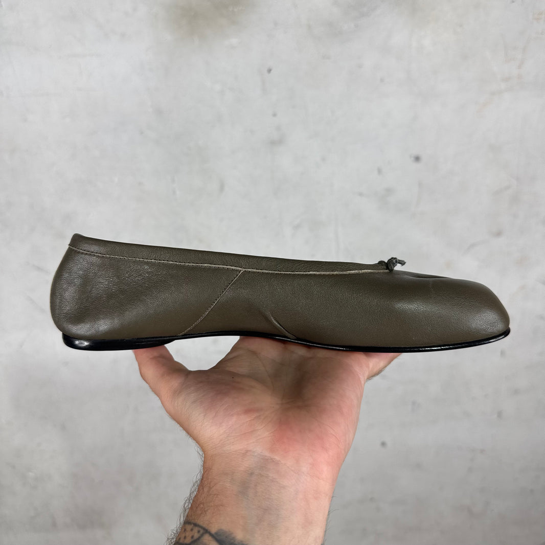Margiela Olive Tabi Flats DS