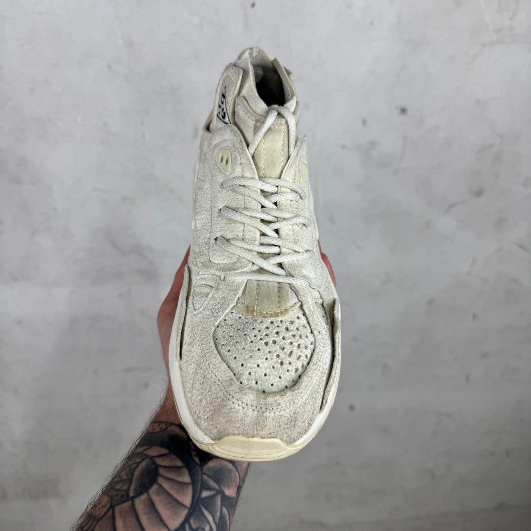 Nike x CDG White Mowabbs
