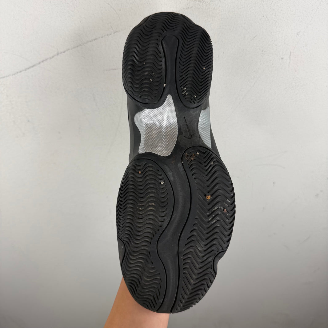 Supreme Nike Air Zoom Courtside Sneakers