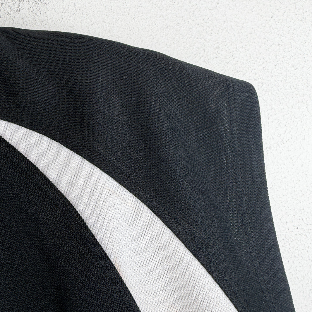 424 Sleeveless Soccer Jersey